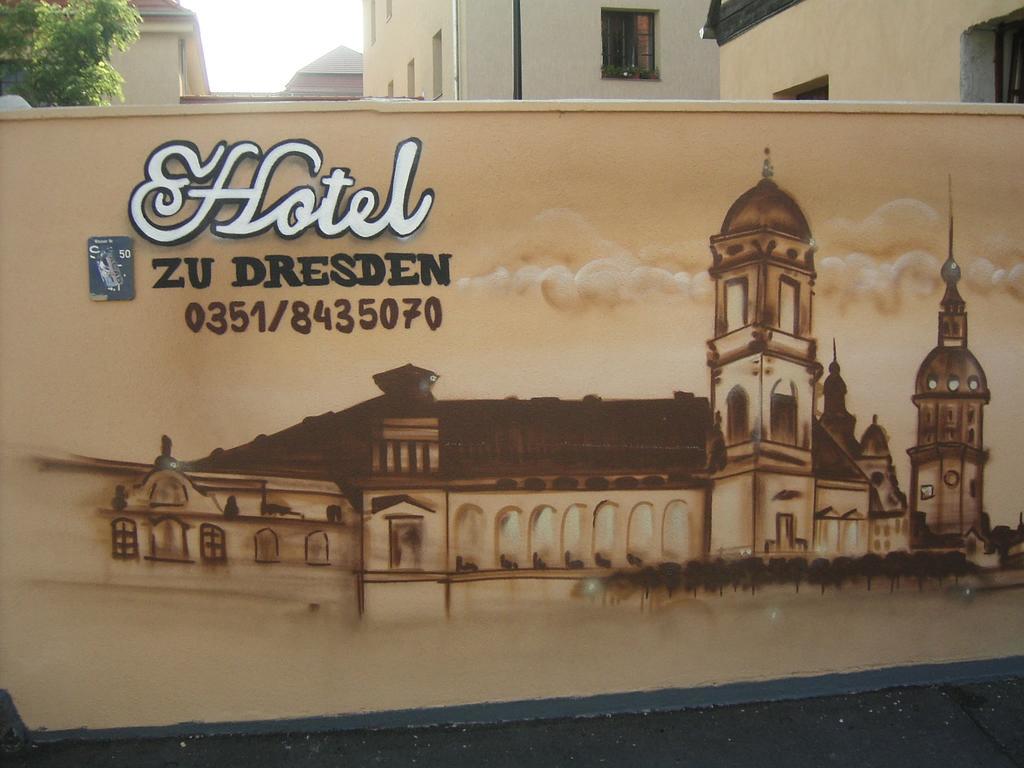 Hotel Pension Zu Dresden Altpieschen Eksteriør billede